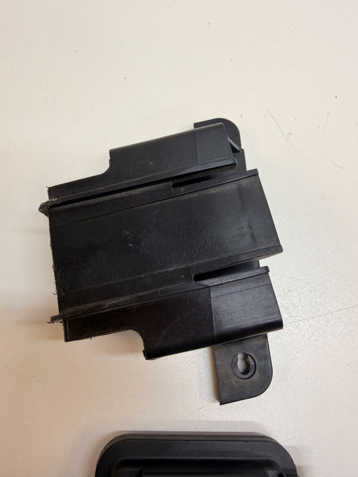 2012-17 Tesla Model S HomeLink Garage Door Opener Module W/ bracket 1114984-00-B