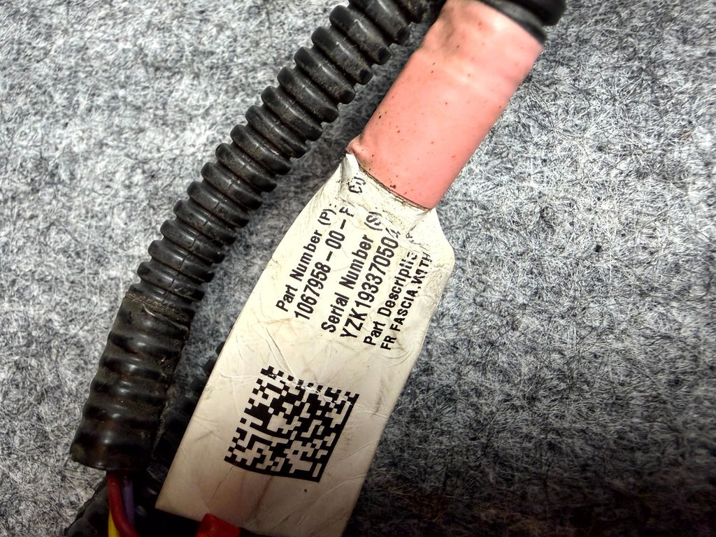 ♦️17-23 TESLA MODEL 3 FRONT BUMPER PARKING SENSOR WIRING HARNESS OEM, 106795800F