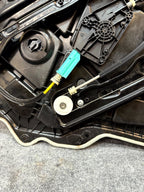 2020-2024 TESLA MODEL Y REAR LEFT SIDE DOOR WINDOW REGULATOR OEM, 1495512-00-E