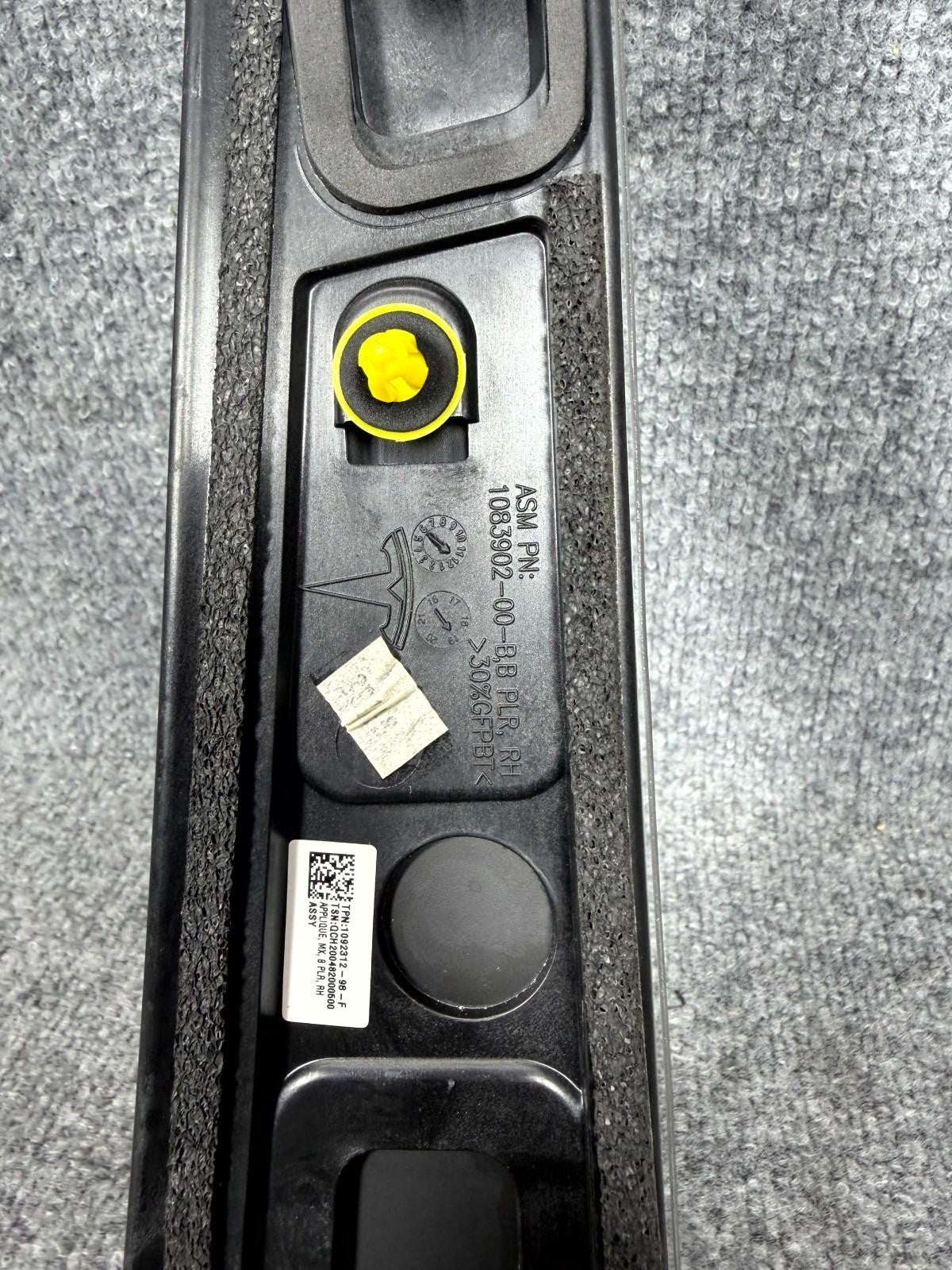 16-20 Tesla Model X Right B Pillar Applique Molding Trim w/ Camera OEM 109231198