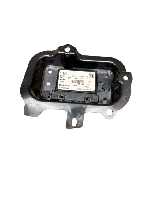 2016-2020 TESLA MODEL S PARK ASSIST CONTROL MODULE 1048476-00-D