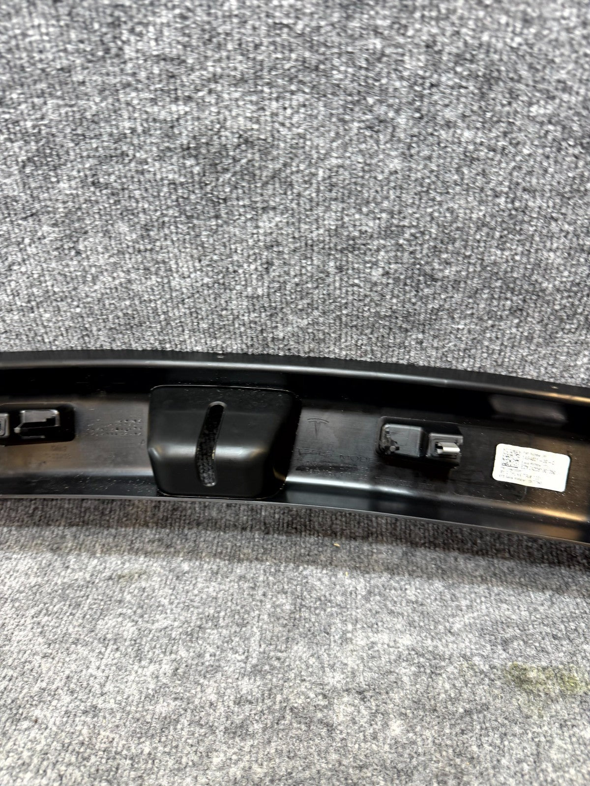 2017-2024 TESLA MODEL 3 Y TRUNK LATCH LOCK SILL SCUFF PLATE TRIM OEM, 149463100C