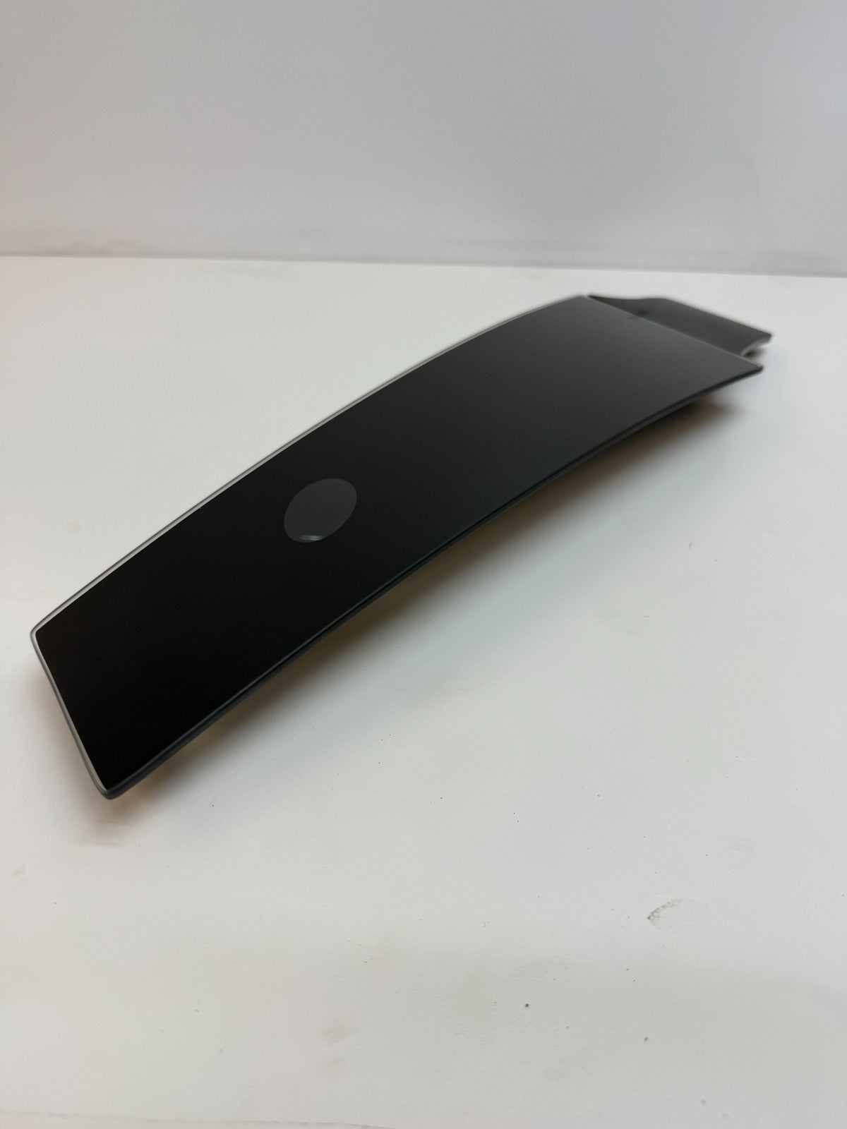 2016-2020 Tesla Model S Right B-Pillar Applique Glass Trim Molding 1083900-00-C