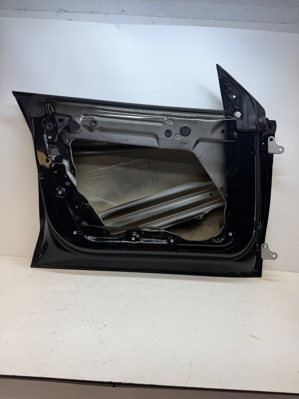 2016-2020 Tesla Model Y Front Left Driver Side Complete Door Assembly