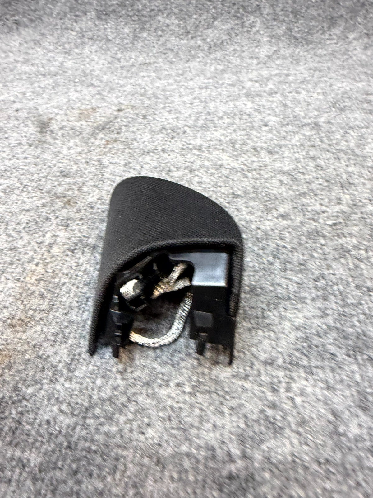 2020 - 2024 TESLA MODEL Y FRONT LEFT DOOR CORNER TWEETER SPEAKER OEM, 1079741-00