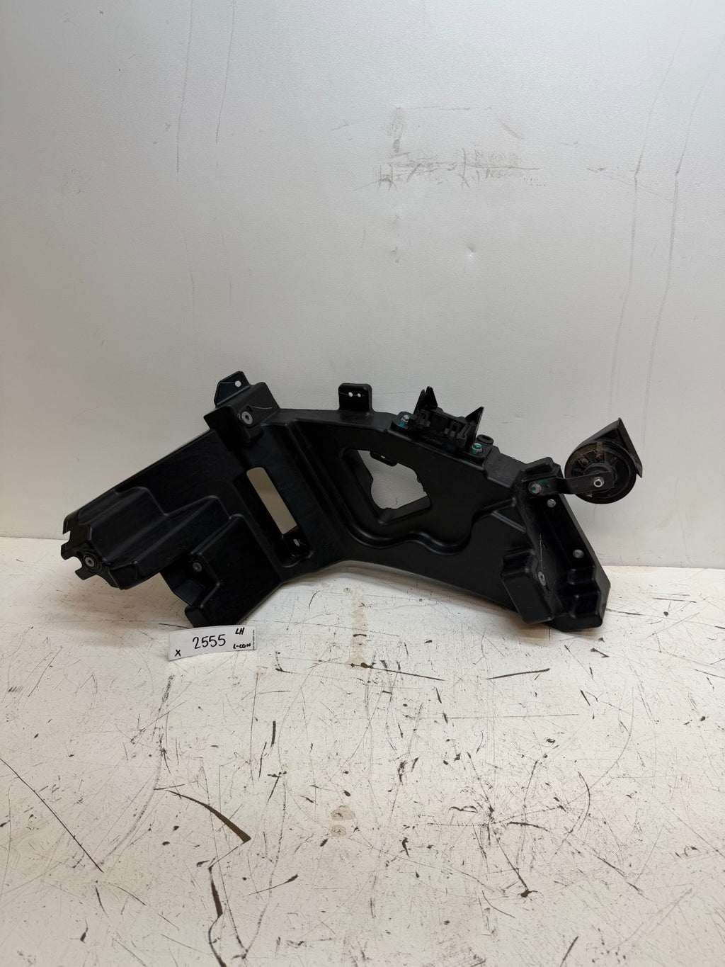 2016-2020 Model X Front Left Headlight Support Bracket OEM 1043357-00-F