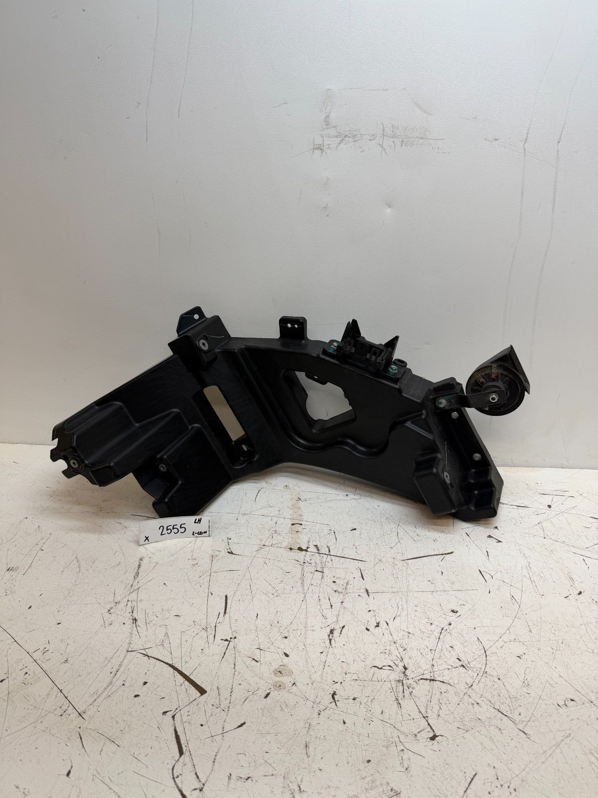 2016-2020 Model X Front Left Headlight Support Bracket OEM 1043357-00-F