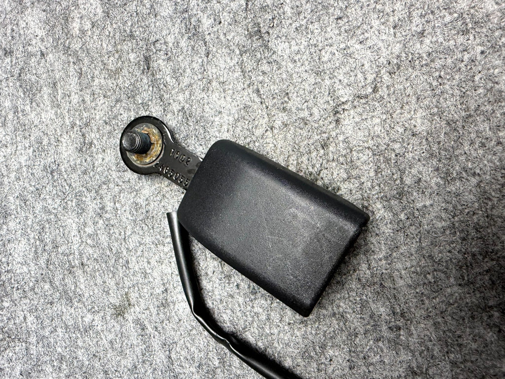 ♦️2012 - 2020 TESLA MODEL S REAR SEAT BELT BUCKLE ASSEMBLY OEM, 1005269-00-E