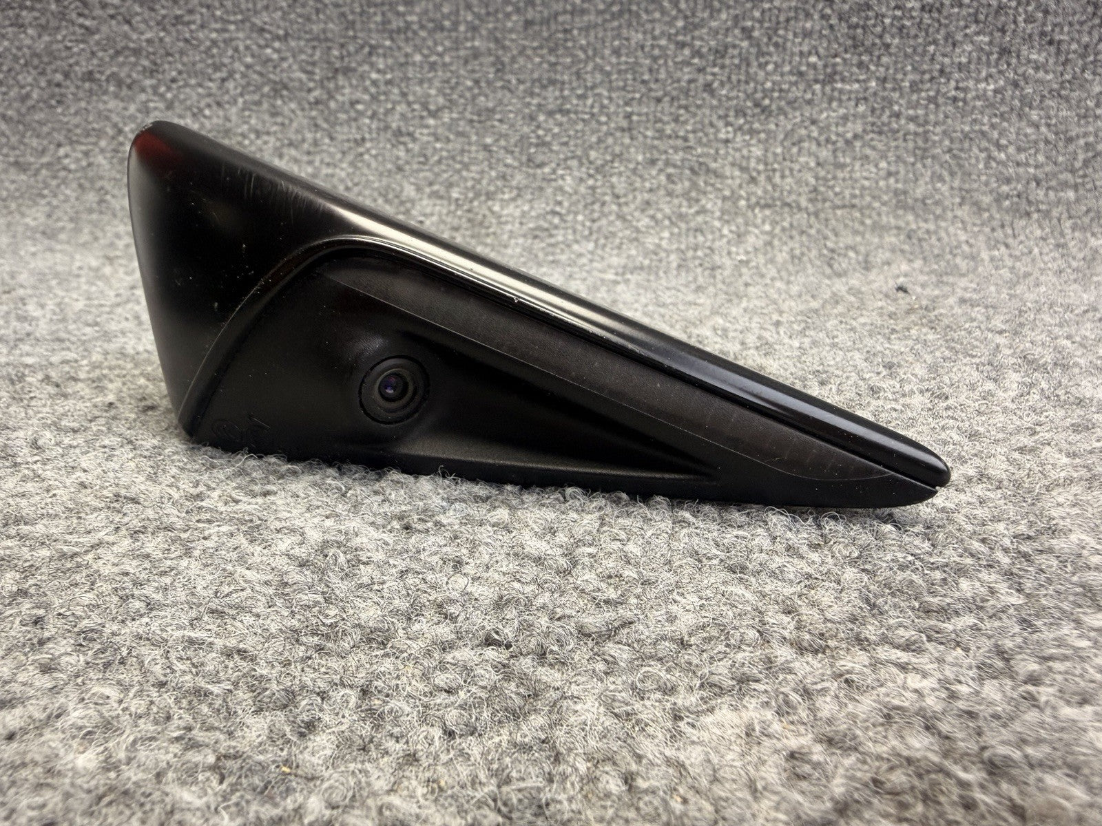 2017-2024 Tesla Model 3 Y Front Left Fender Camera Turn Signal 1495864-20-C OEM