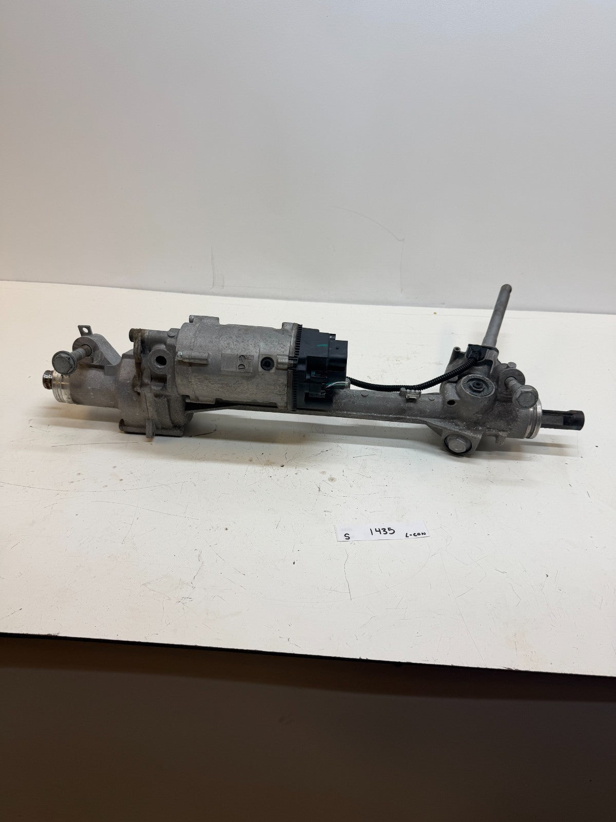 2012-2016 Tesla Model S Power Steering Gear Rack And Pinion GJ32-3504-BA