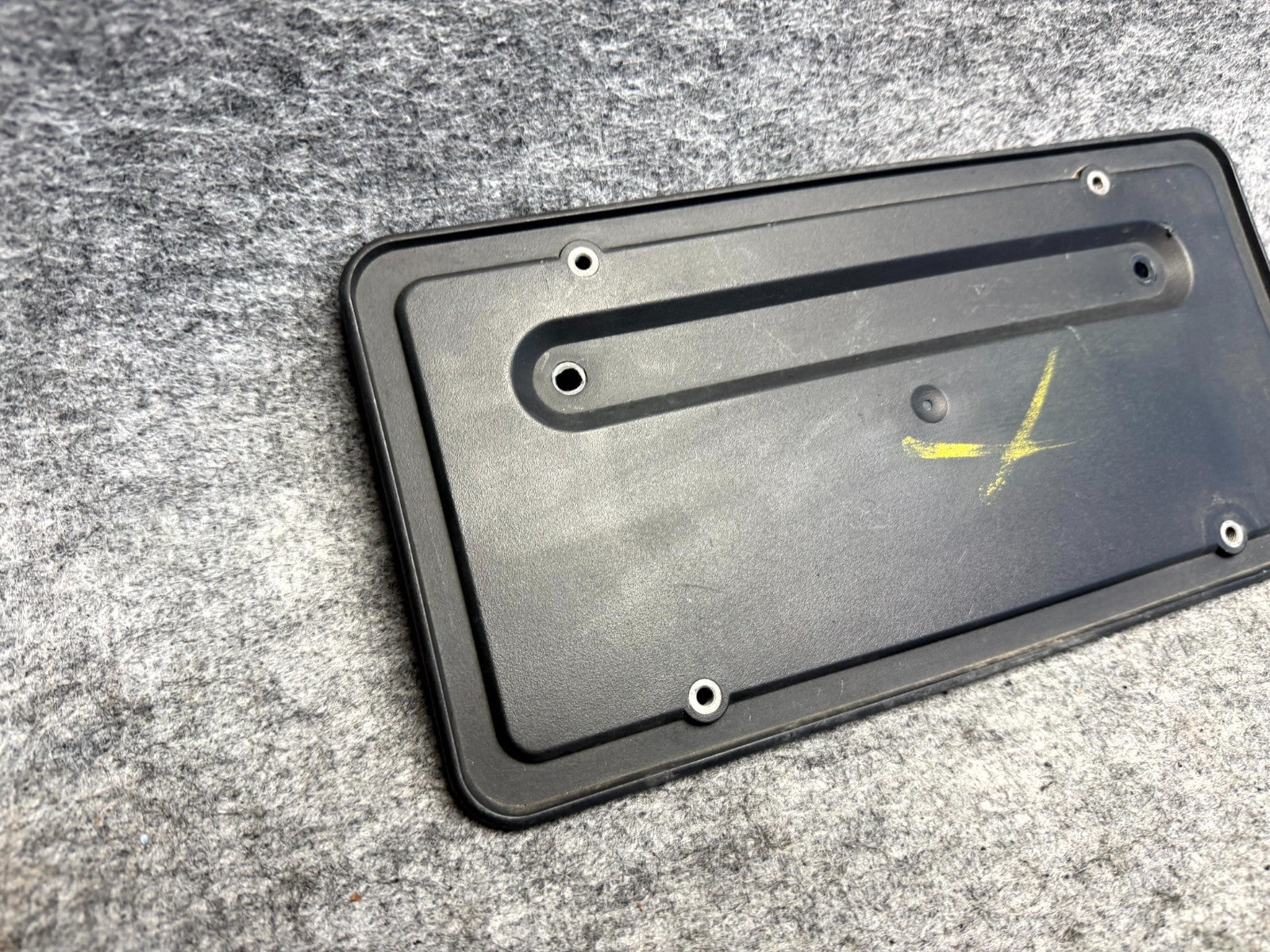 ♦️2017-2023 TESLA MODEL 3 Y REAR LICENSE PLATE HOLDER BRACKET OEM, 1096844-00-B