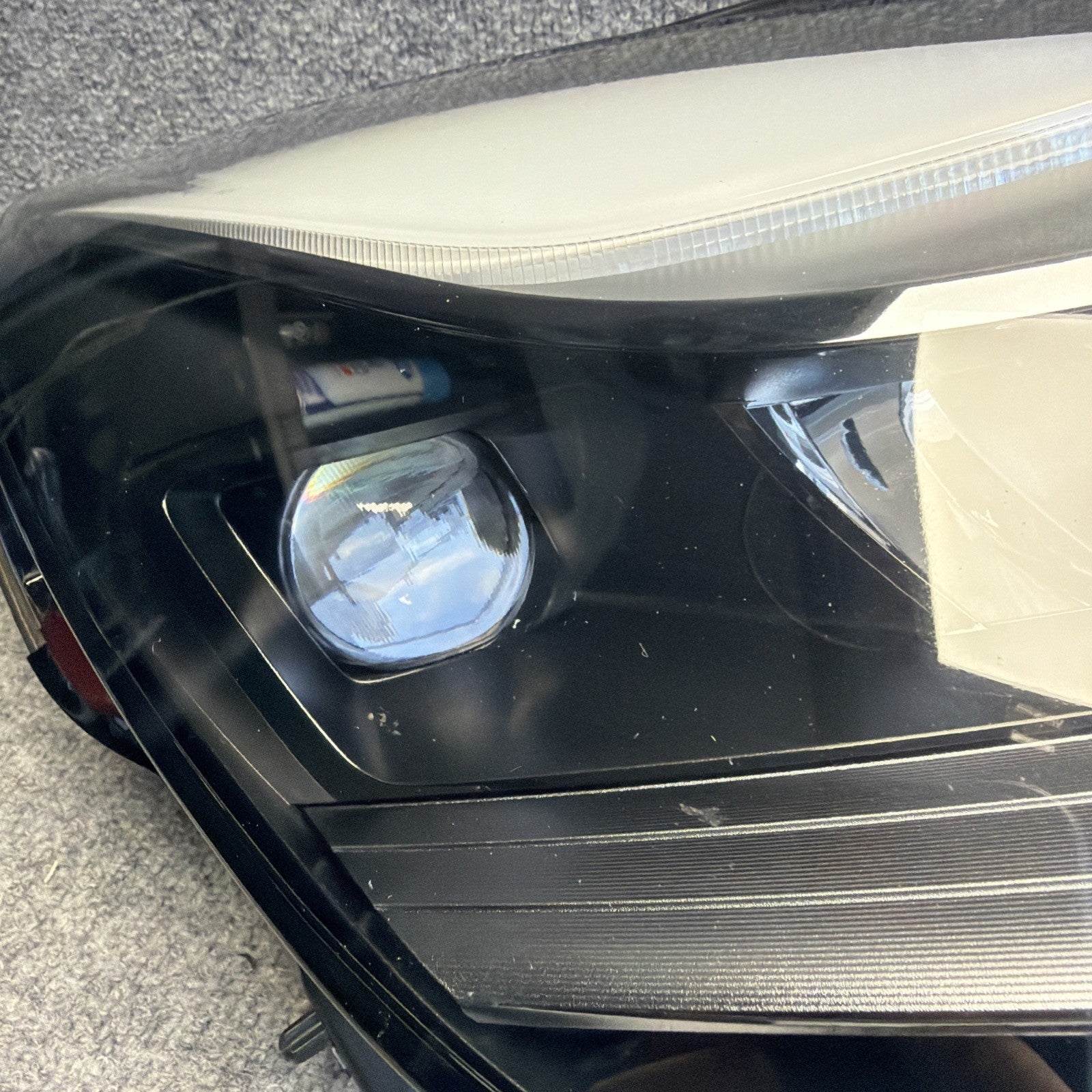 LED Head Light Lamp Assy Passenger Side For 2021-23 Tesla Model 3 ＆ Y 1514953-00