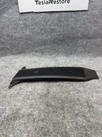 2020 - 2024 TESLA MODEL Y RIGHT SIDE B-PILLAR GLASS TRIM CAMERA OEM 1785300-00-B