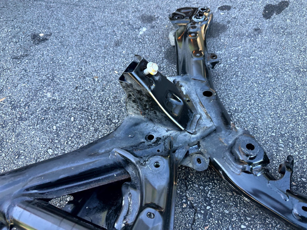 ♦️2017 - 2023 TESLA MODEL 3 FRONT SUBFRAME CROSSMEMBER CRADLE OEM, 1103547-00-A