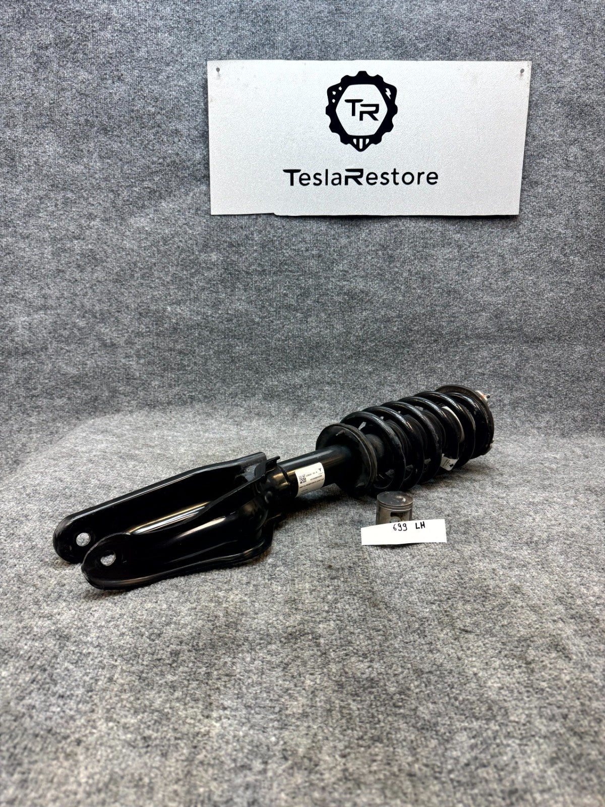 2020-2024 TESLA MODEL Y FRONT LEFT SIDE STRUT SHOCK ABSORBER OEM, 2288362-00-A
