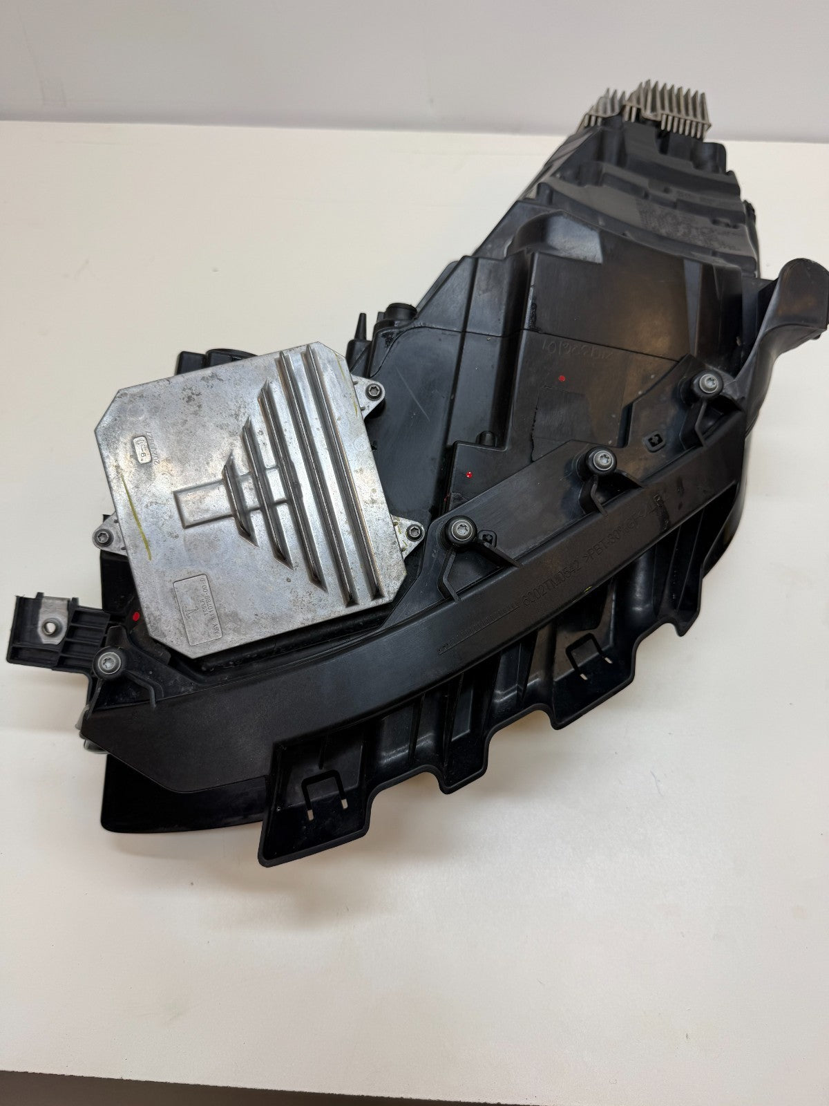 2017-2021 Tesla Model 3 Y Right Pass Side Full LED Headlight 1077372-00-L