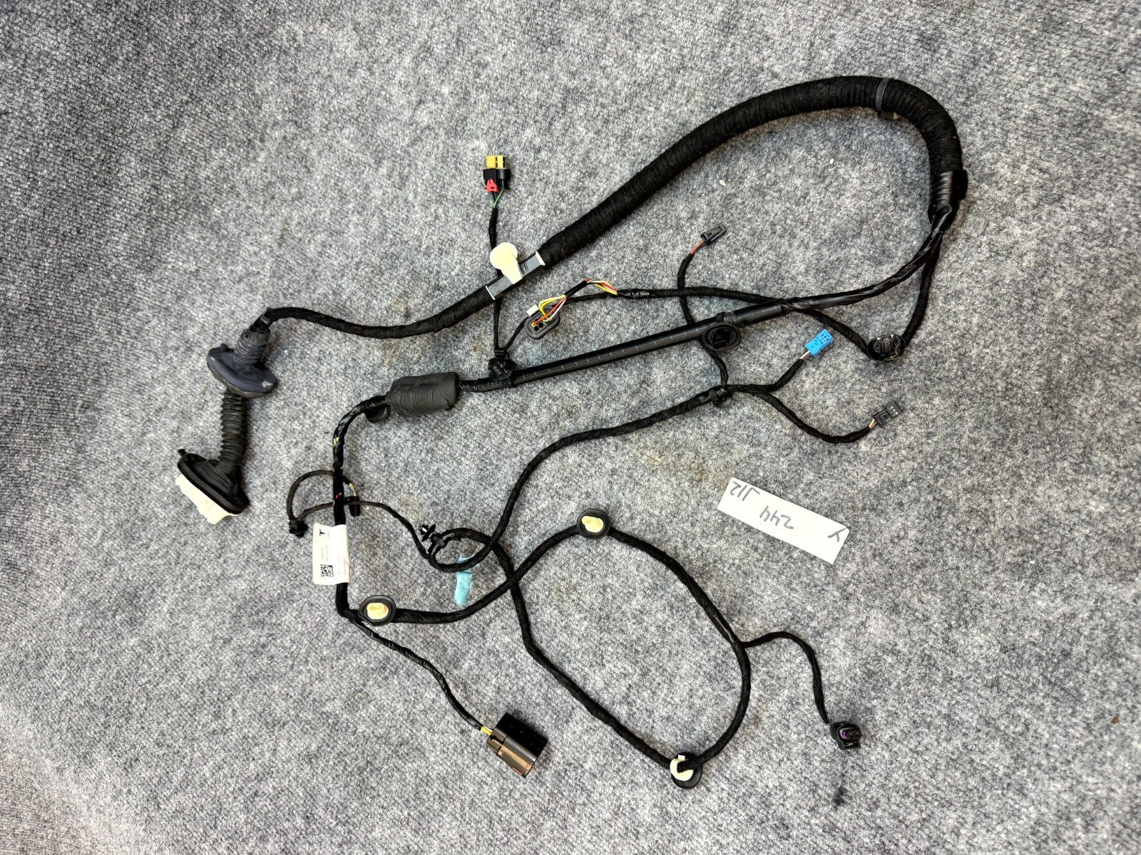 2020-2024 TESLA MODEL Y REAR LEFT SIDE DOOR PANEL WIRING HARNESS OEM, 148905300D
