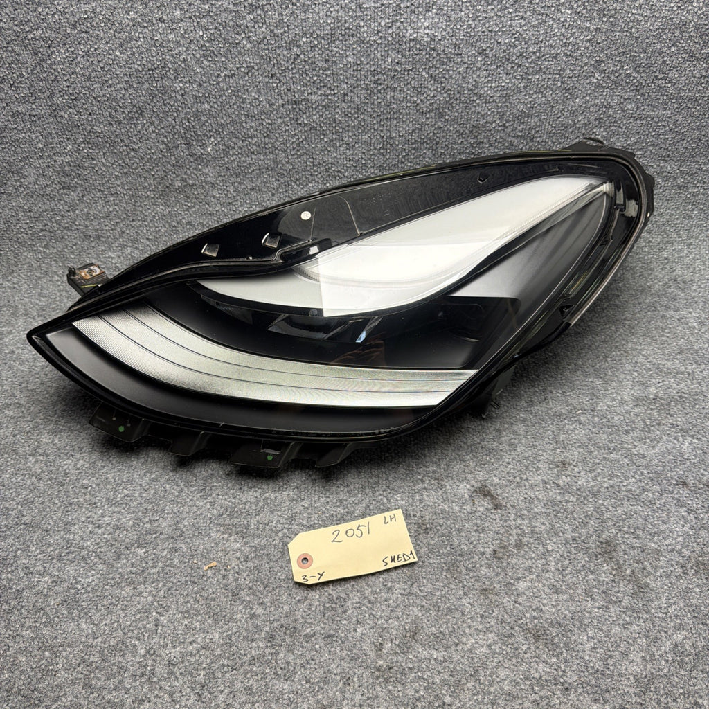 2021-2023 TESLA MODEL 3 Y LEFT HEADLIGHT MATRIX LED DRIVER HEAD LIGHT SCRATCHED
