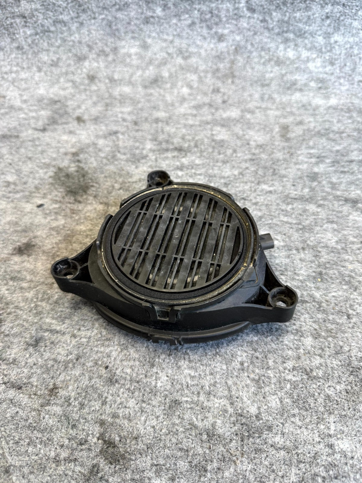 ♦️2017 - 2023 TESLA MODEL 3 PEDESTRIAN WARNING SPEAKER  OEM,  1299965-00-A