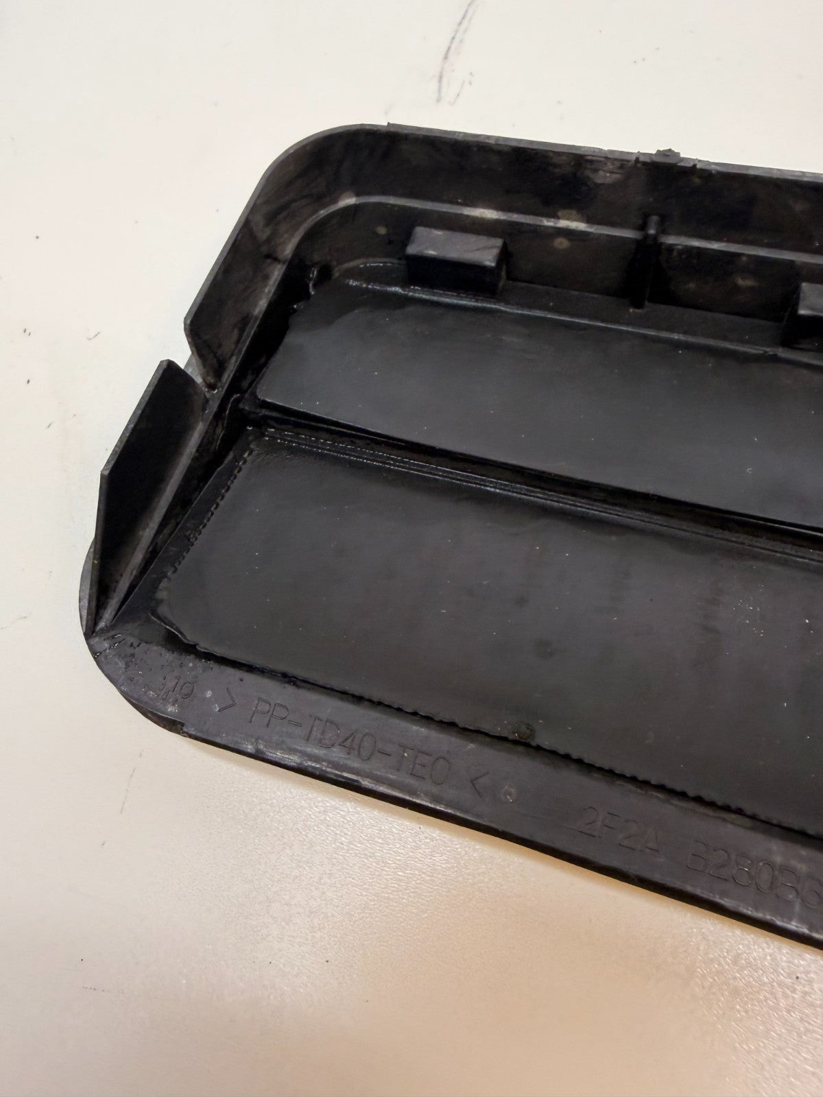 2012-2020 Tesla Model S Rear Body Ventilation Grille 2F2A-B280B62-AB
