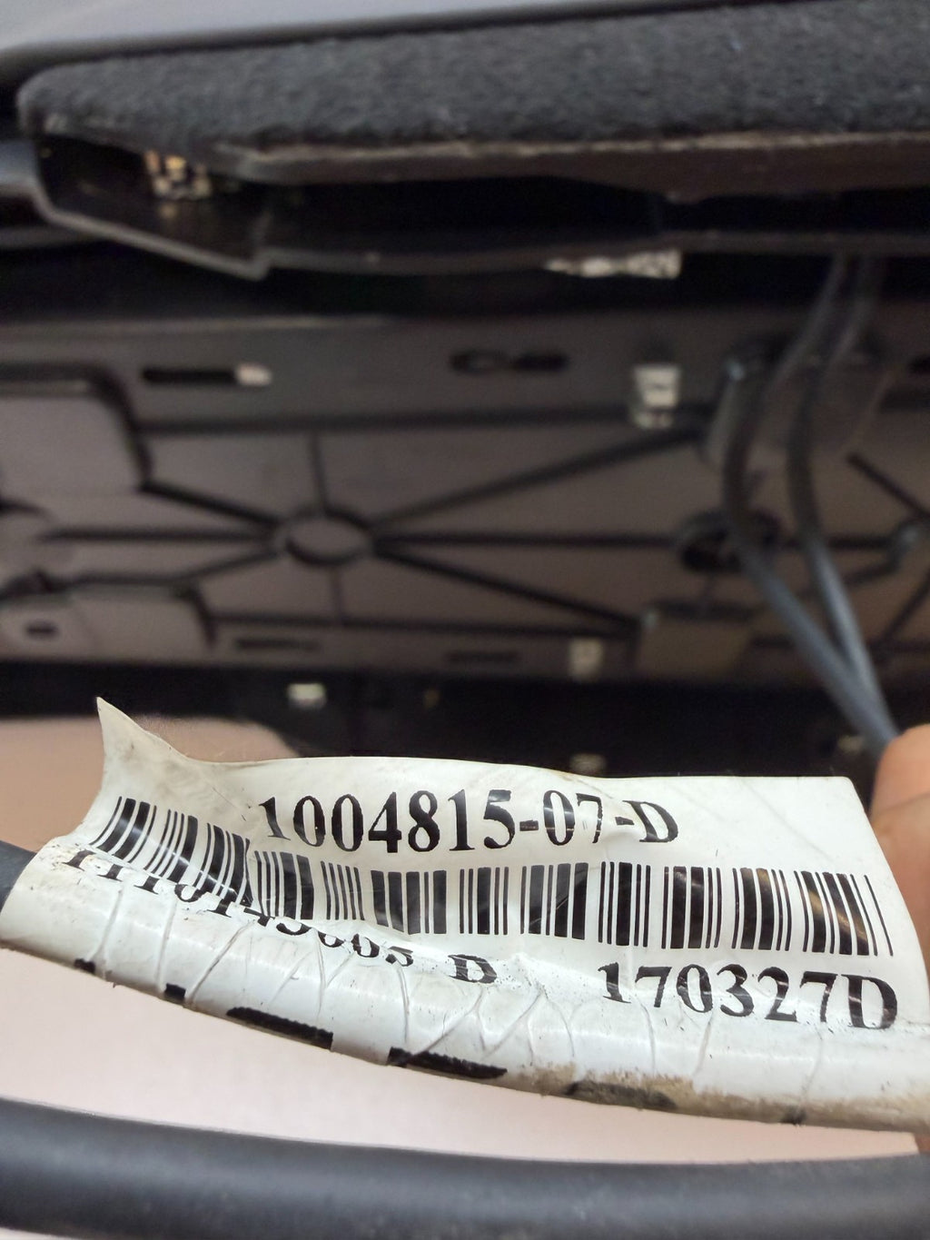 2016-2020 Tesla Model S Center Console Carrier Assembly Armrest 1004815-07-D