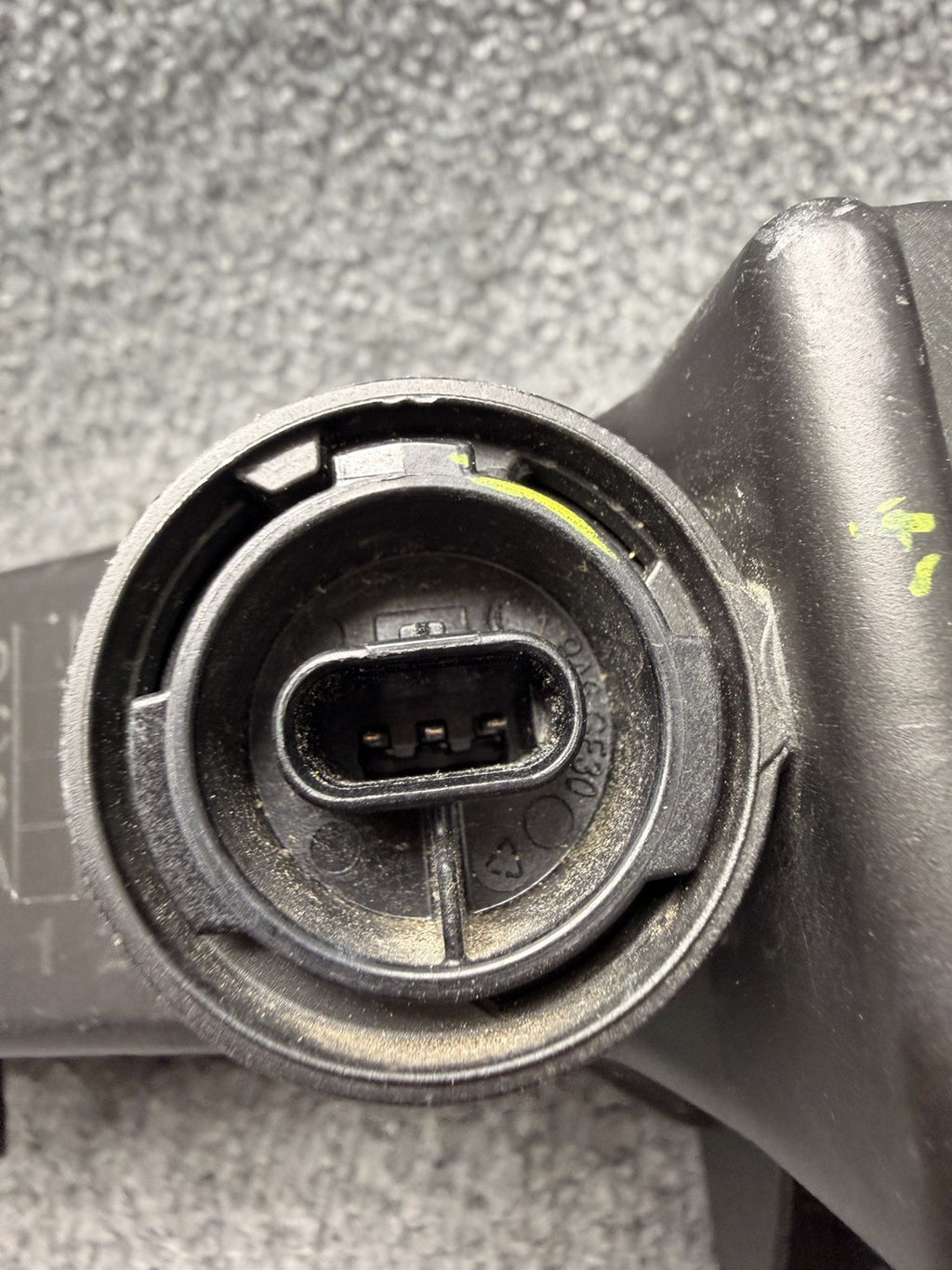 DAMAGED‼️ 20-23 Tesla 3-Y RIGHT Passenger OEM Fog Light Facia Lamp 1507931-00-C