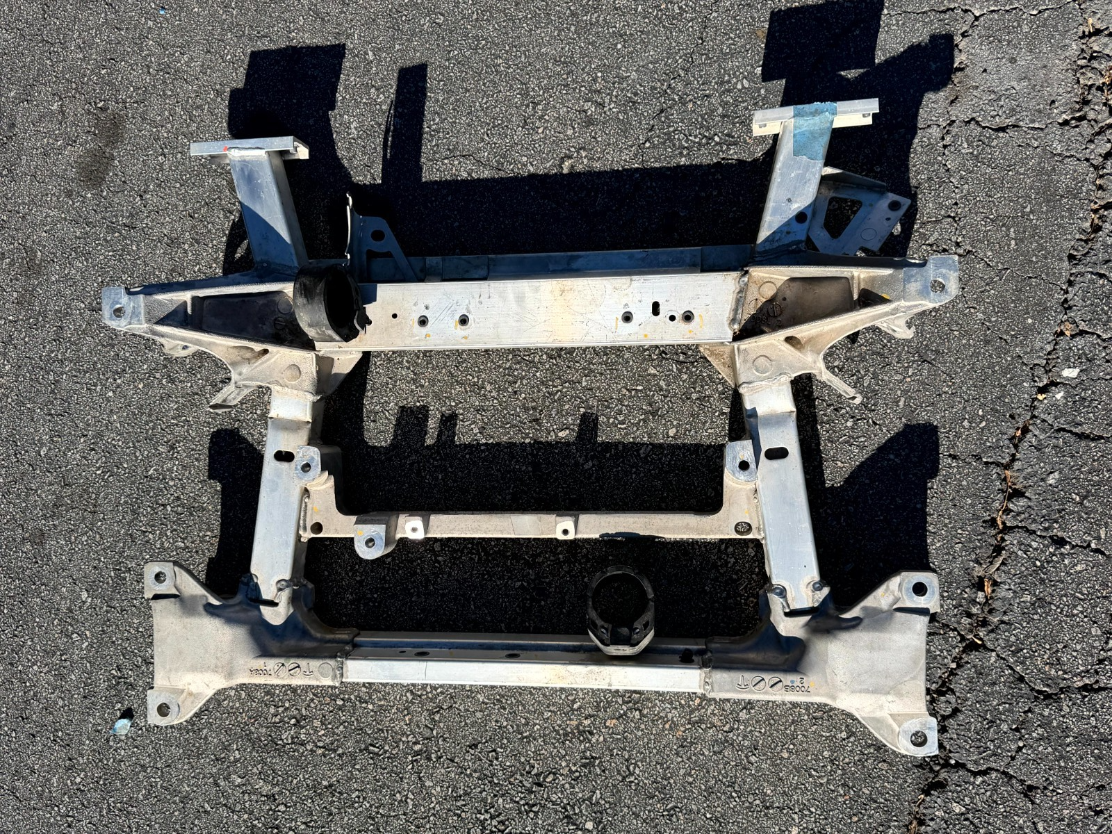 ♦️2012 - 2020 TESLA MODEL S FRONT SUBFRAME CROSSMEMBER CRADLE OEM, 1009825-00-A