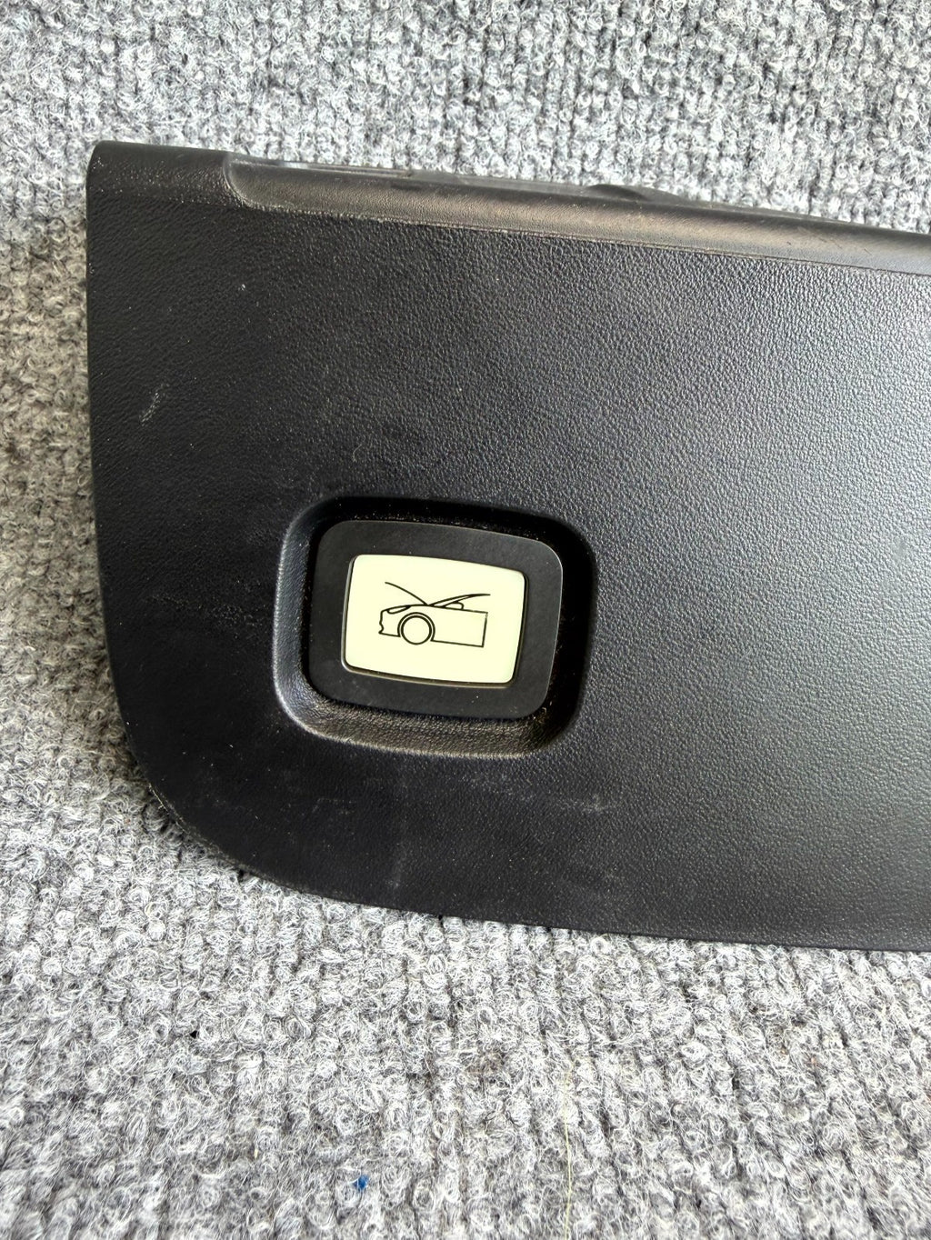 2017 - 2023 TESLA MODEL 3 Y FRONT HOOD BOX LOCK COVER OEM, 1095859-00-A