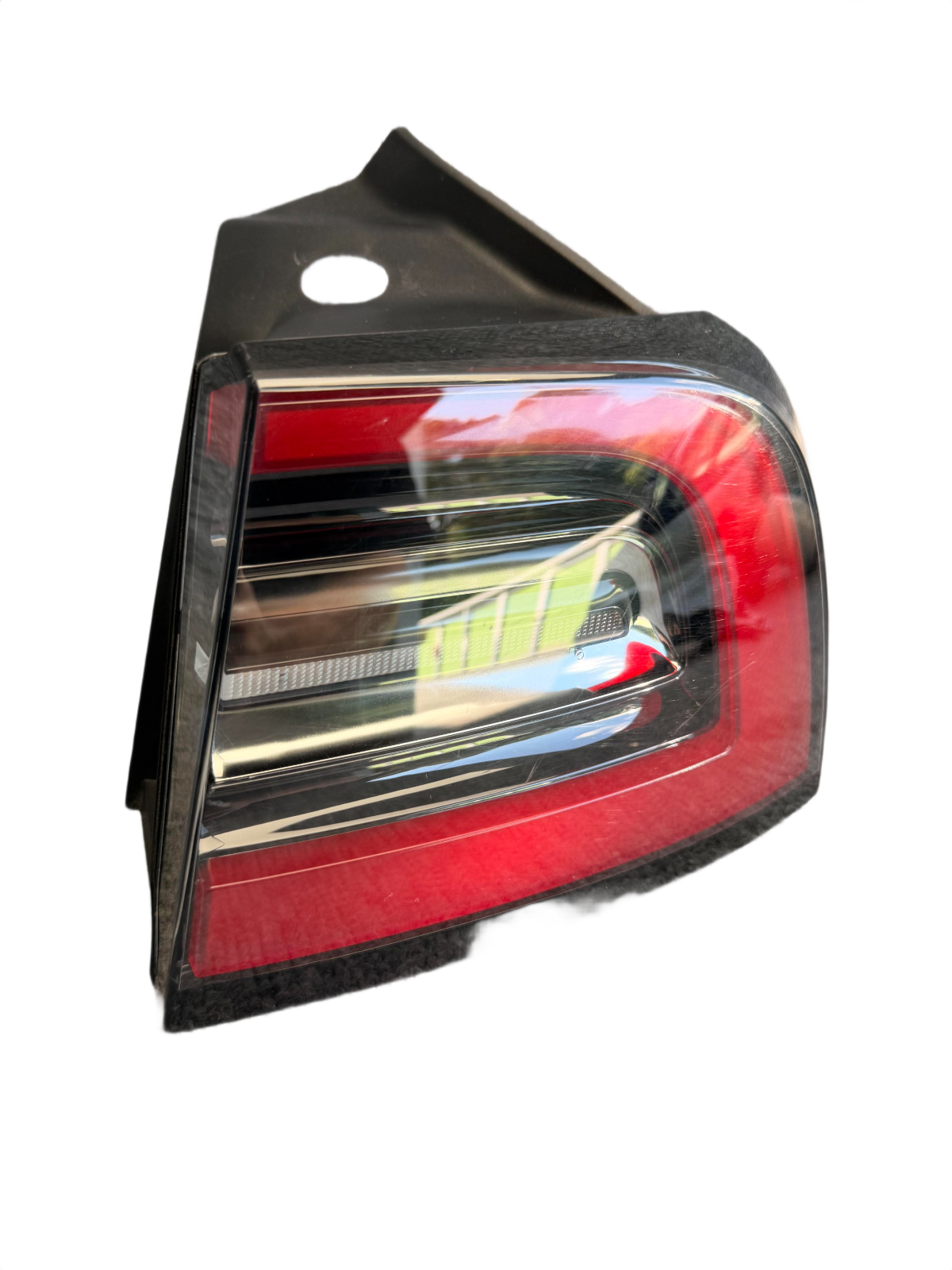 17-23 Tesla Model 3 LED Outer Rear Tail light Lamp Right Side 1502087-00-D