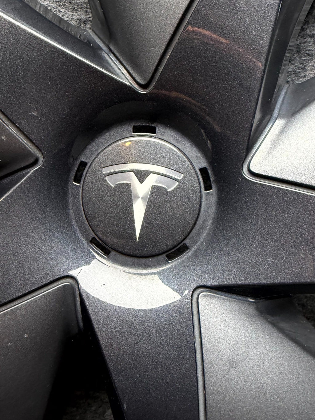 ♦️2017 – 2023 TESLA MODEL 3 AERO 18" WHEEL COVER HUBCAP RIM OEM, 1044231-99-B
