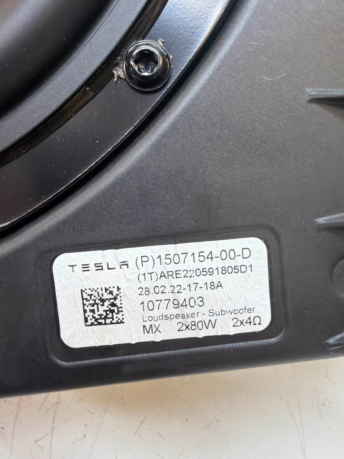 2016-2020 Tesla Model Y Audio Speaker Subwoofer Bass Box Assembly 1507154-00-D