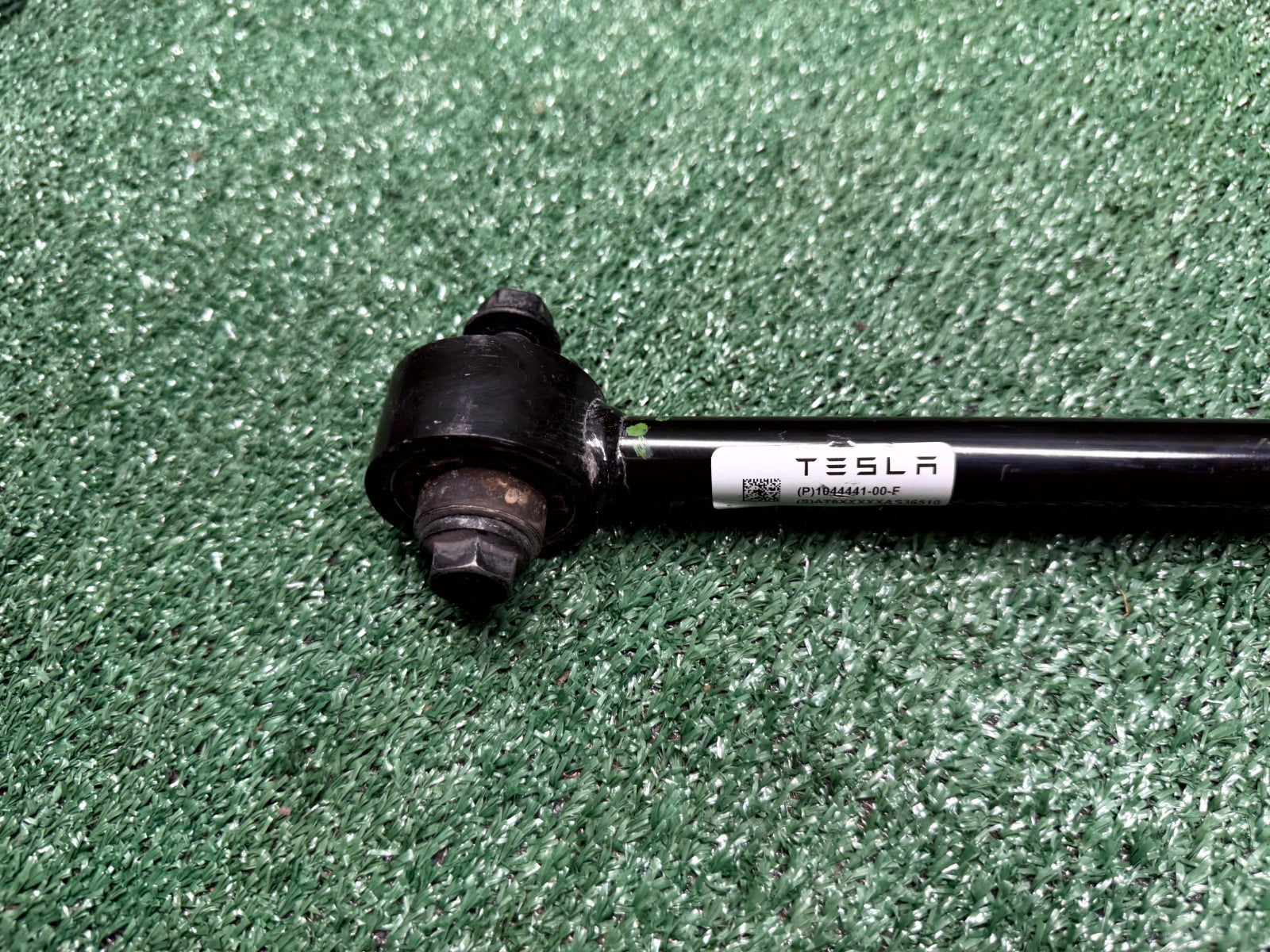 ♦️2020–2023 TESLA MODEL 3/Y REAR LEFT OR RIGHT LOWER CONTROL ARM OEM, 104444100F