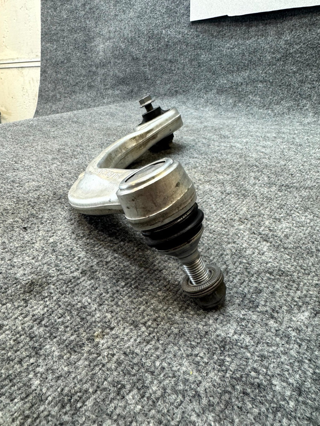 2017 - 2023 TESLA MODEL 3 FRONT RIGHT / LEFT LOWER CONTROL ARM OEM, 1044354-00-A