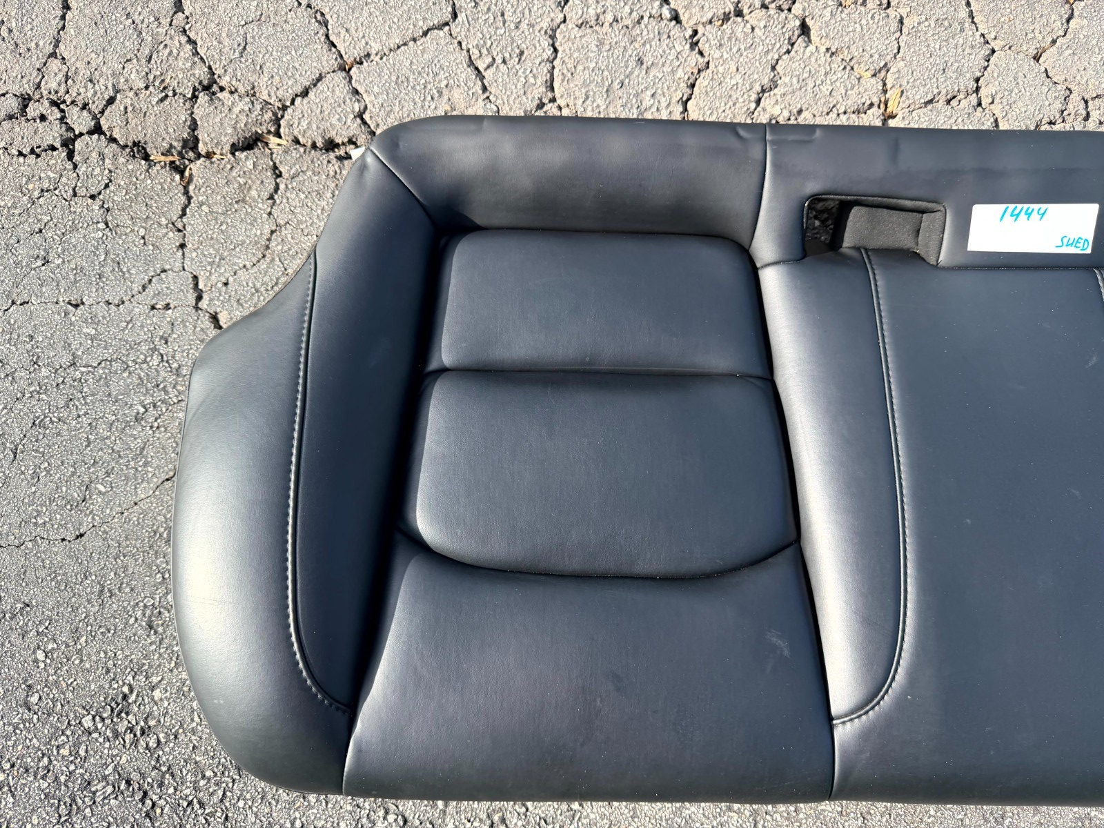 ♦️2017-2023 TESLA MODEL 3 REAR LOWER BOTTOM SEAT CUSHION BLACK OEM, 1452685-00-B