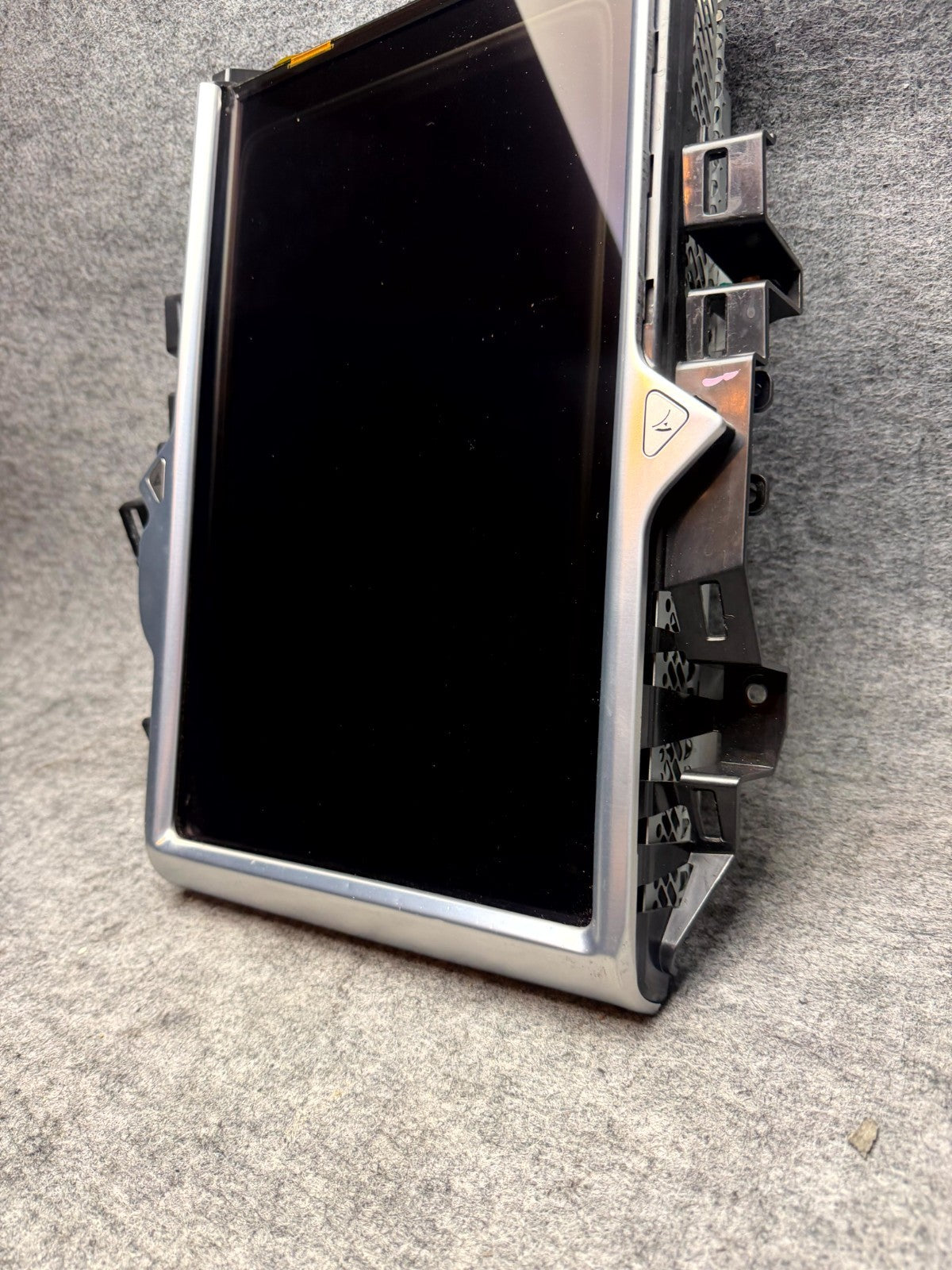 ♦️12-20 TESLA MODEL S TOUCH SCREEN DISPLAY MEDIA CONTROL MONITOR OEM, 104500600D