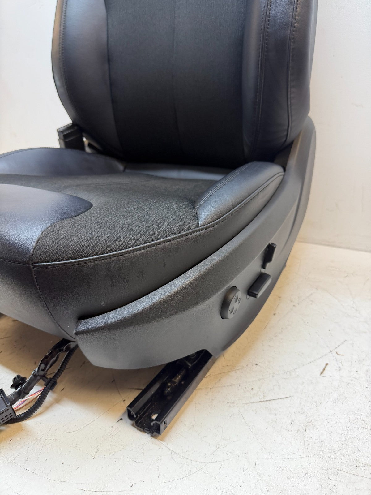 2016-2020 Tesla Model S Front Left Side Black Leather Seat OEM