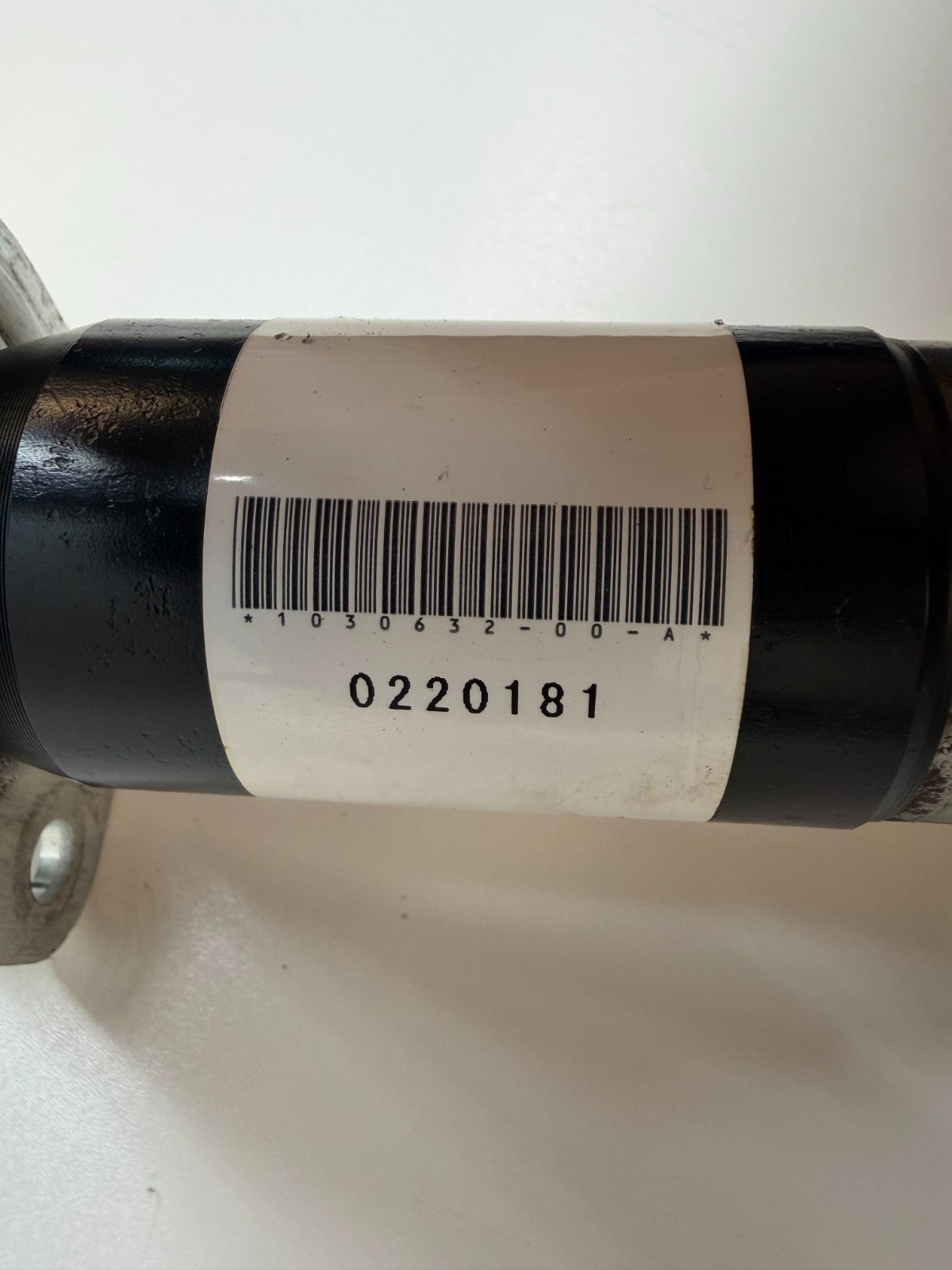 2016-20 Tesla Model S Front Right Axle Shaft Assembly RH Passenger 1030632-00-A