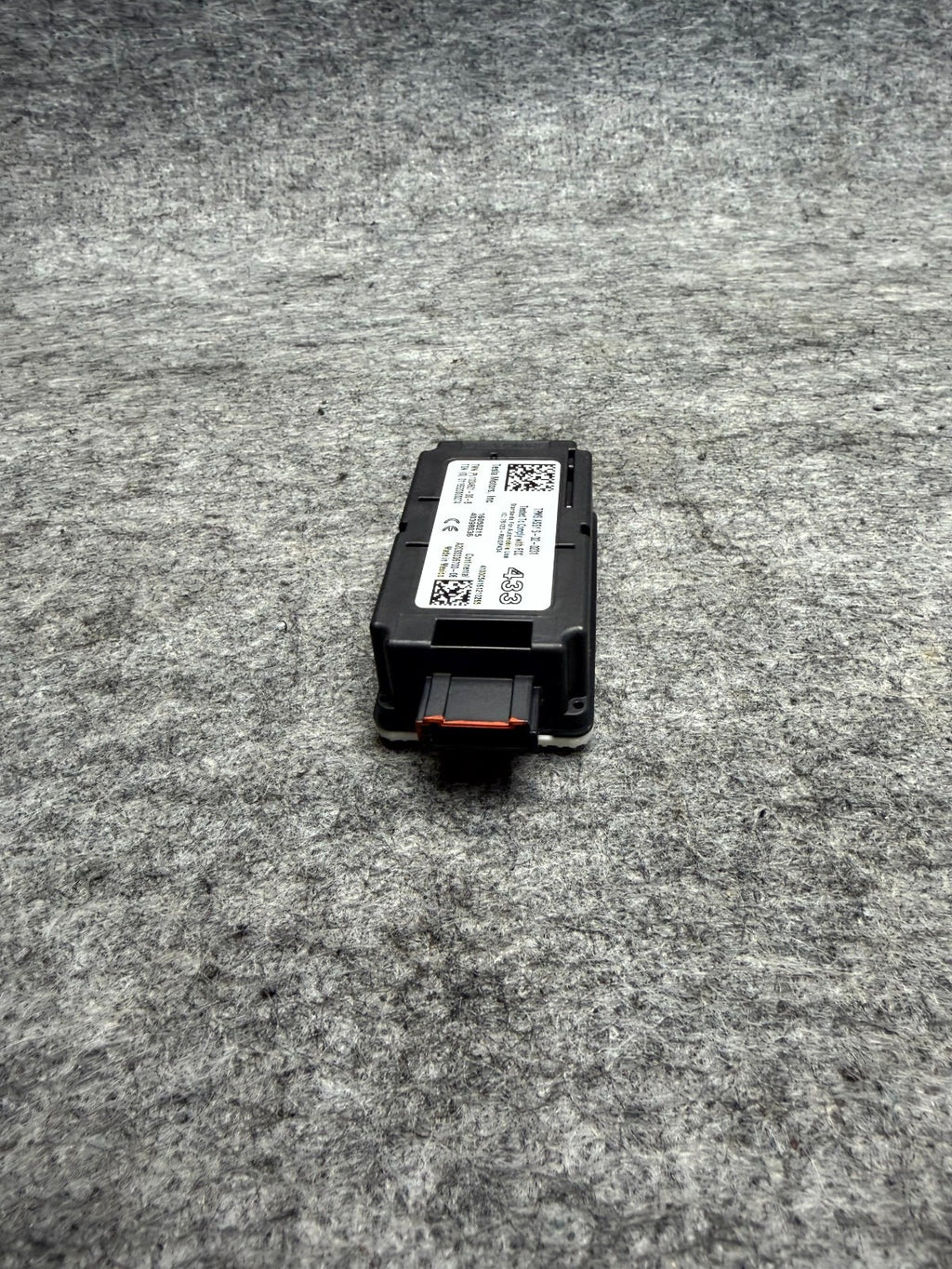 ♦️12-20 TESLA MODEL S TIRE PRESSURE MONITOR SENSOR MODULE TPMS OEM, 1034601-00-B