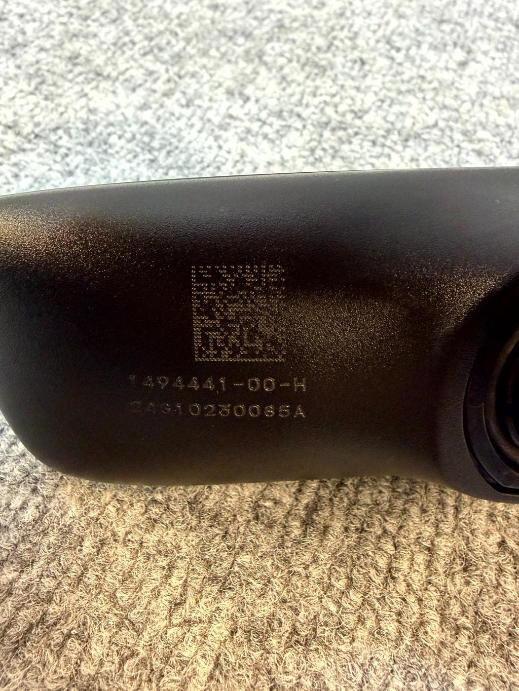 2020 - 2024 TESLA MODEL Y FRONT WINDSHIELD REAR VIEW MIRROR OEM, 1494441-00-H