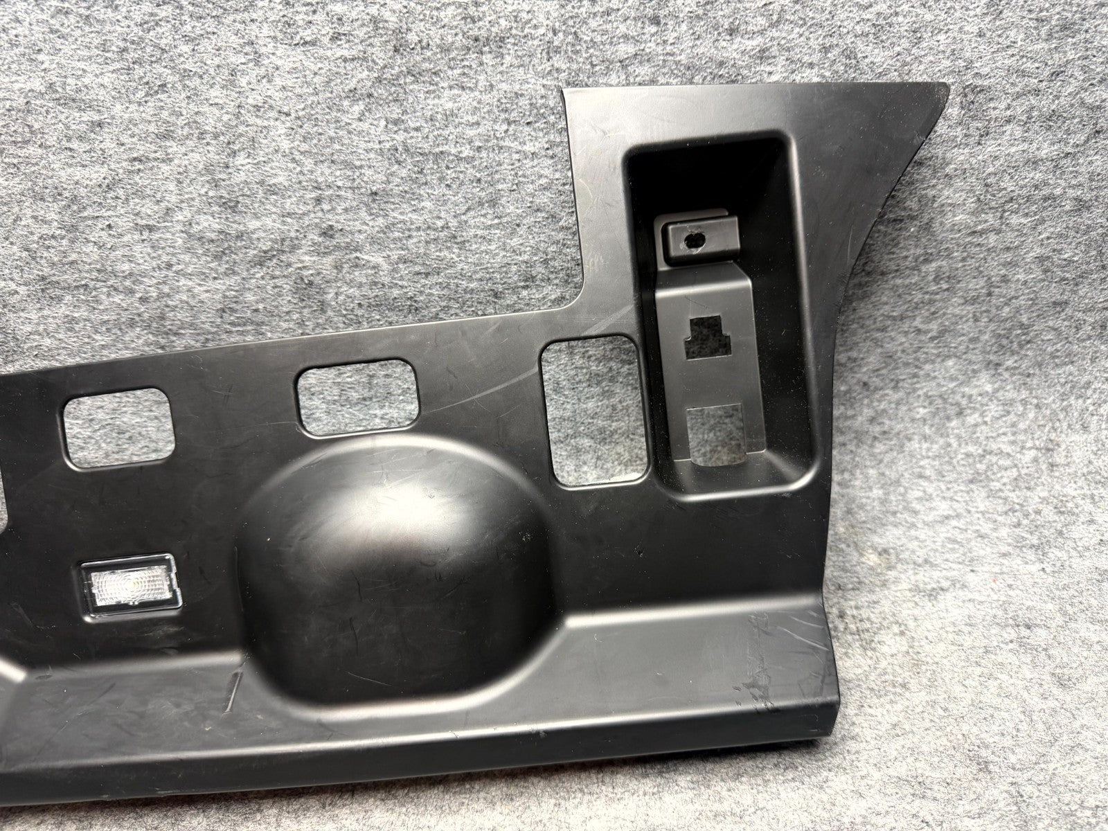 ♦️12-20 TESLA MODEL S RIGHT UNDER DASH DASHBOARD FOOTWELL COVER OEM 1009478-00-C