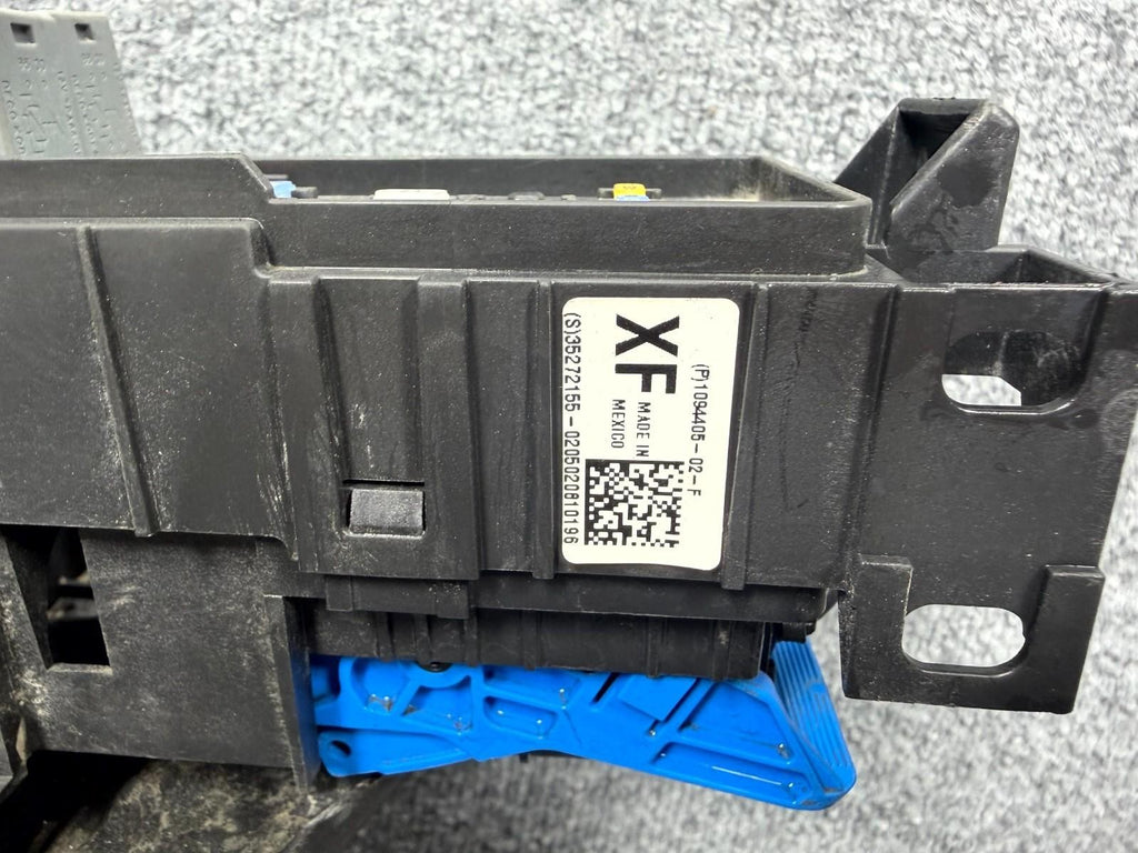 16-20 Tesla Model X Front Frunk Fuse Relay Junction Box Module OEM, 1046331-00-C
