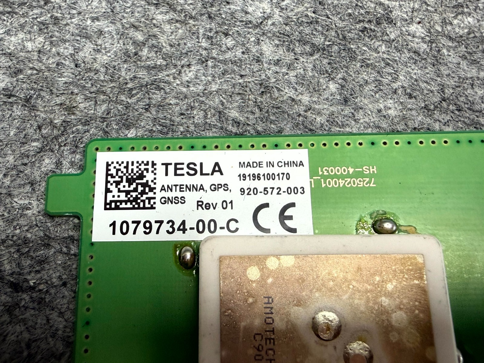 ♦️2017 – 2023 TESLA MODEL 3 GPS NAVIGATOR ANTENNA MODULE UNIT OEM, 1079734-00-C