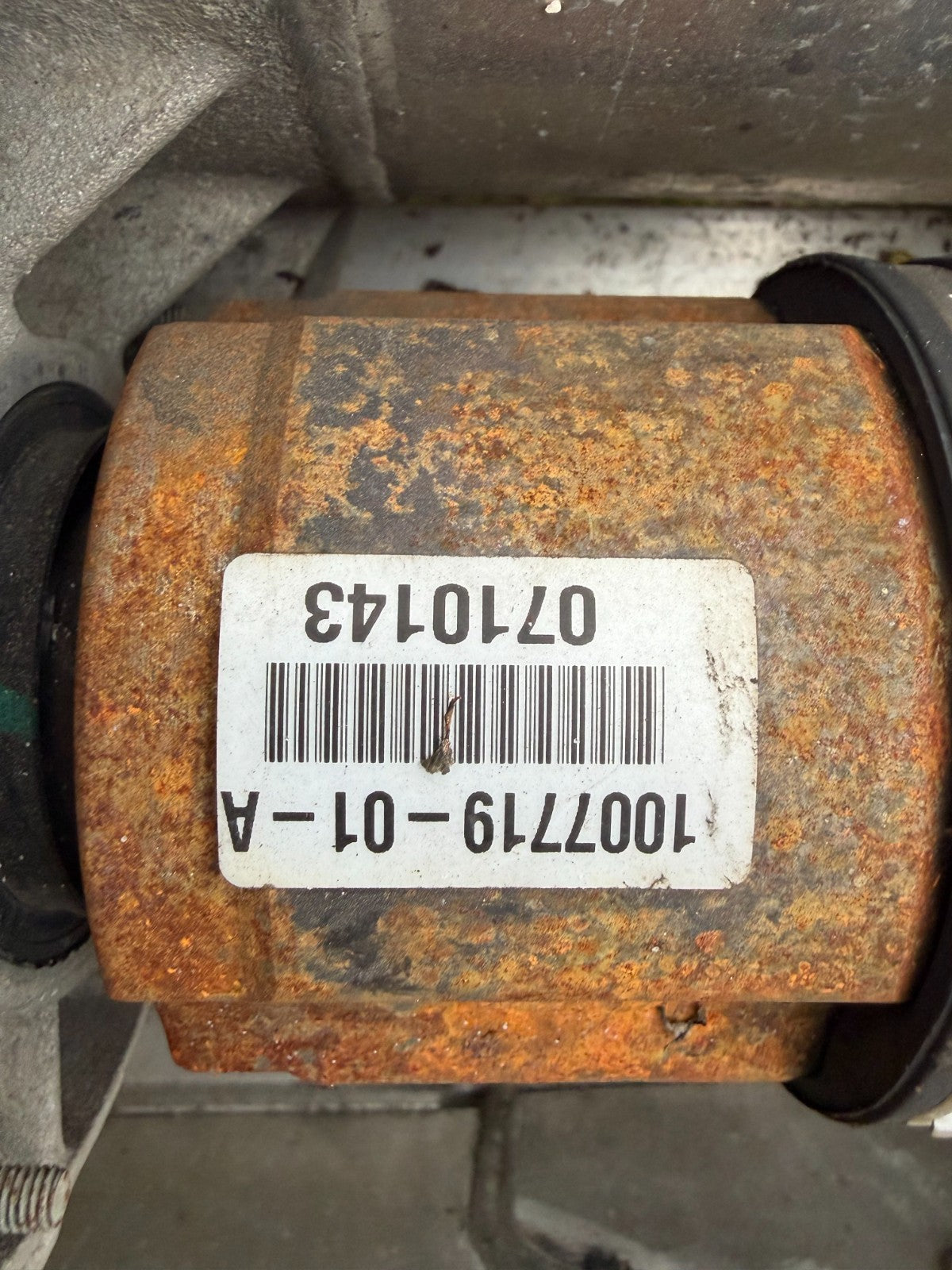 2016-2020 Tesla Model X Engine Rear Drive Unit Motor with Subframe Assembly