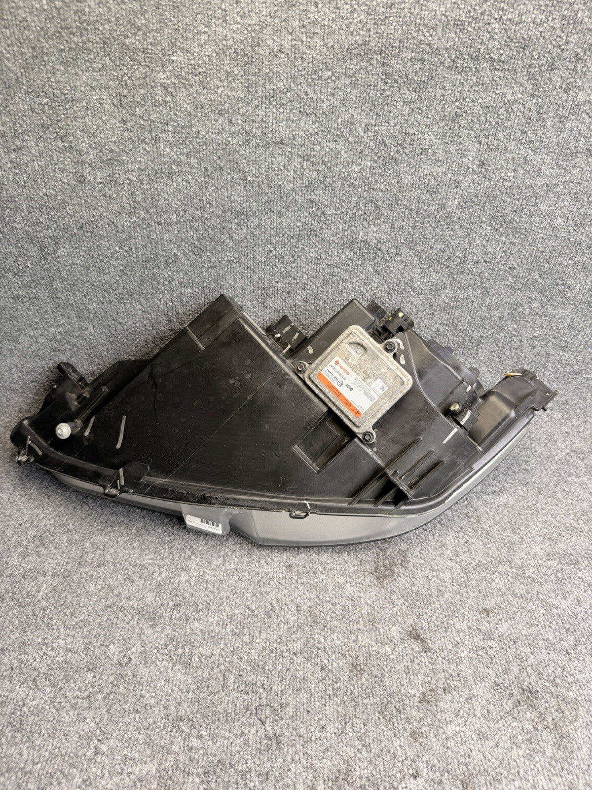 OEM 2012-2016 Tesla Model S HID Complete Right Passenger Headlight 6005907-00-D