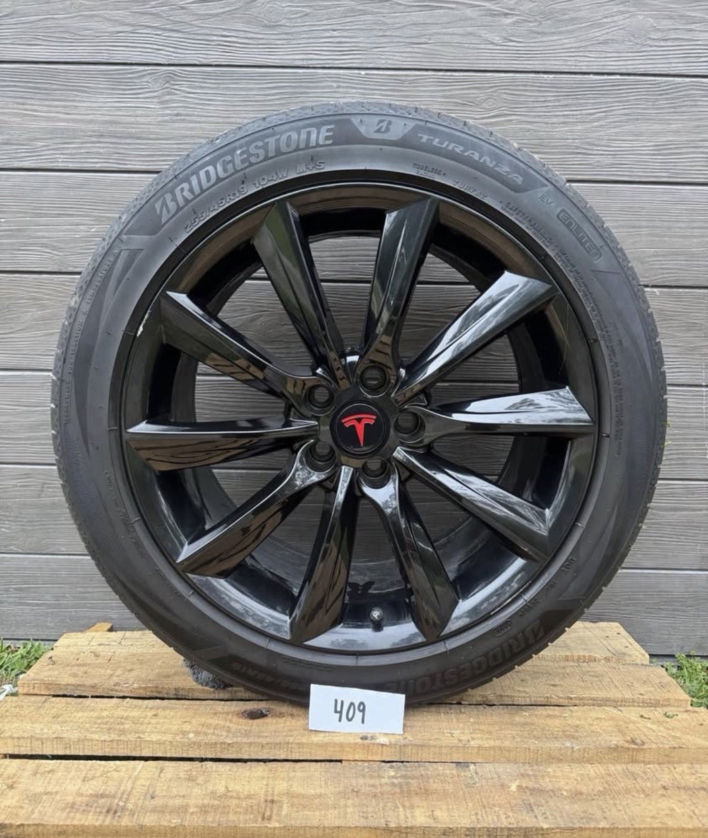 20-24 TESLA MODEL Y SET R19 Black   OEM Factory Original Wheel Rim 1059337-00-A