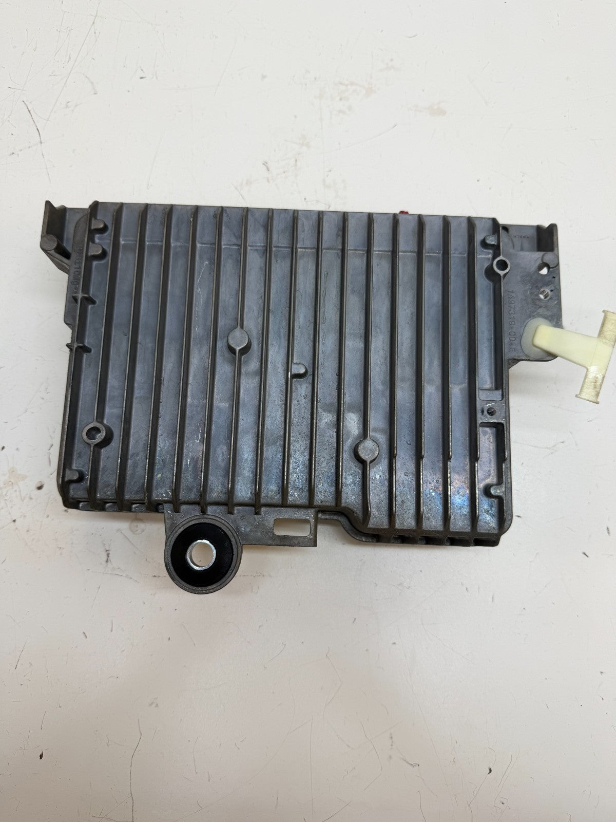 2020-2023 Tesla Model Y Front Body Control Computer Module Unit 1497319-00-E