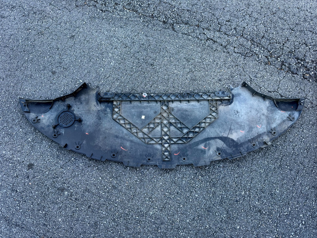 ♦️17 - 23 TESLA MODEL 3 FRONT BUMPER LOWER SPLASH SHIELD COVER OEM, 1084174-00-D