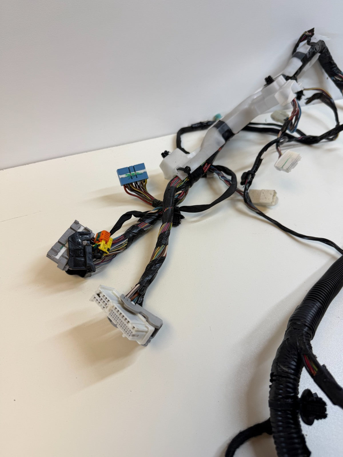 2020-2024 Tesla Model Y Left Side Main Body Wire Harness 1489041-00-E