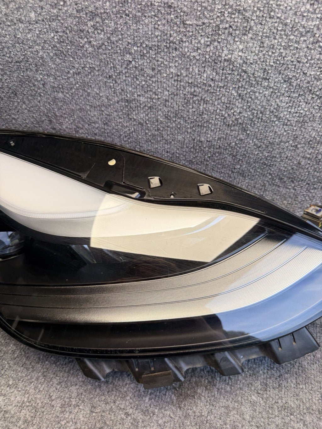 2021 - 2023 Tesla Model 3 Y Matrix LED Headlight "E" Passenger Right RH OEM