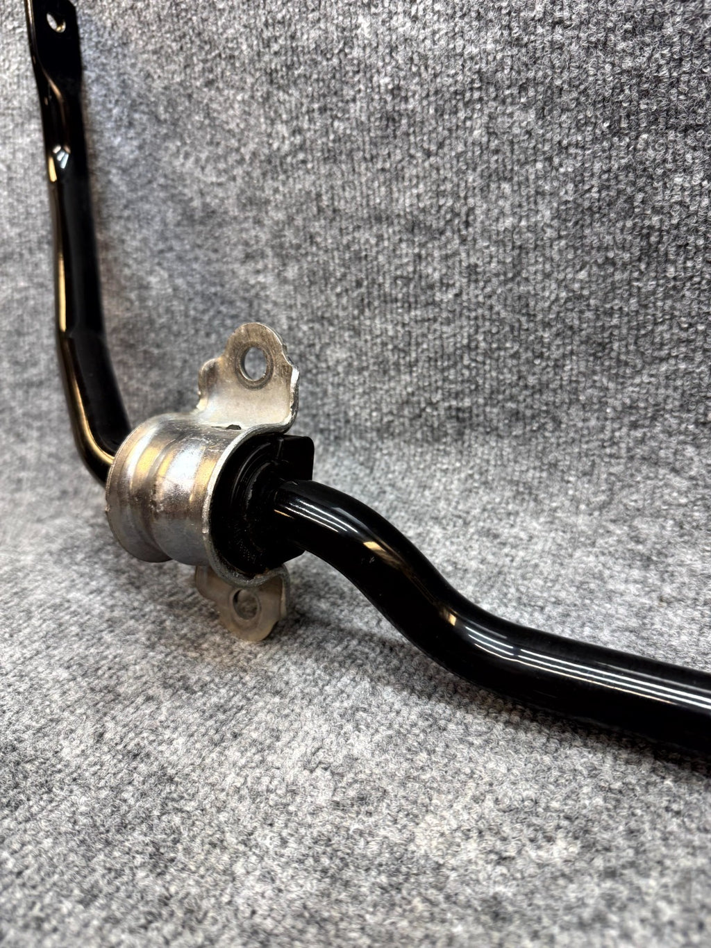 2020 - 2024 TESLA MODEL Y REAR STABILIZER SWAY ANTI ROLL BAR OEM, 1044481-00-E